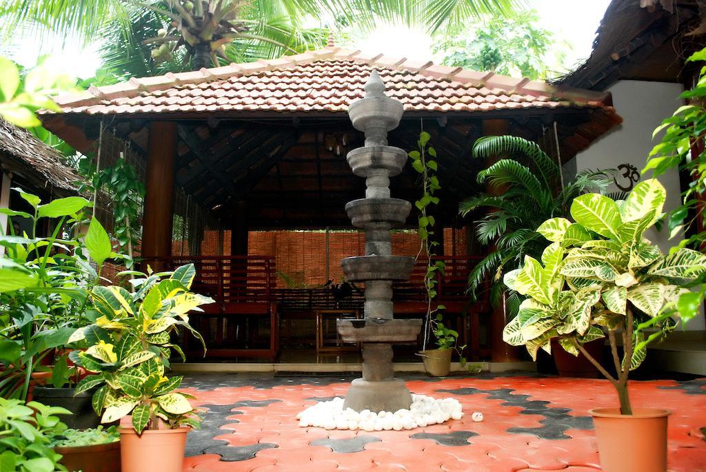 Chakra Ayurvedic Resort 可瓦兰 外观 照片
